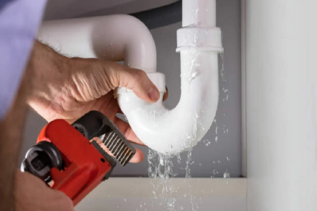 رفع نشتی لوله های فاضلاب